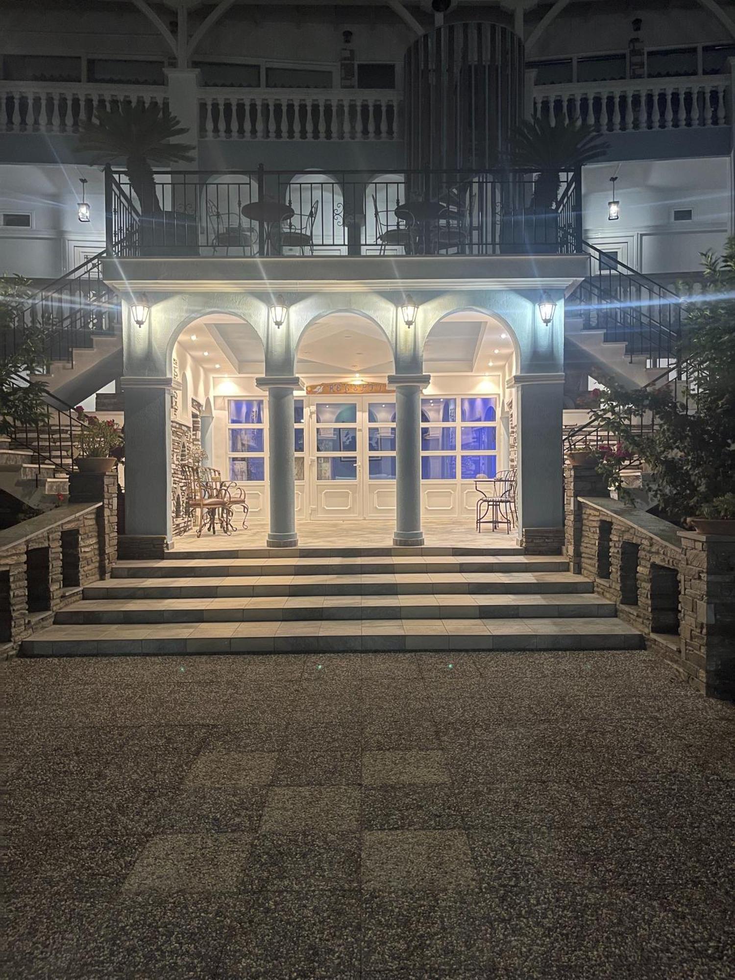 Diaporos Hotel 沃尔沃罗 外观 照片
