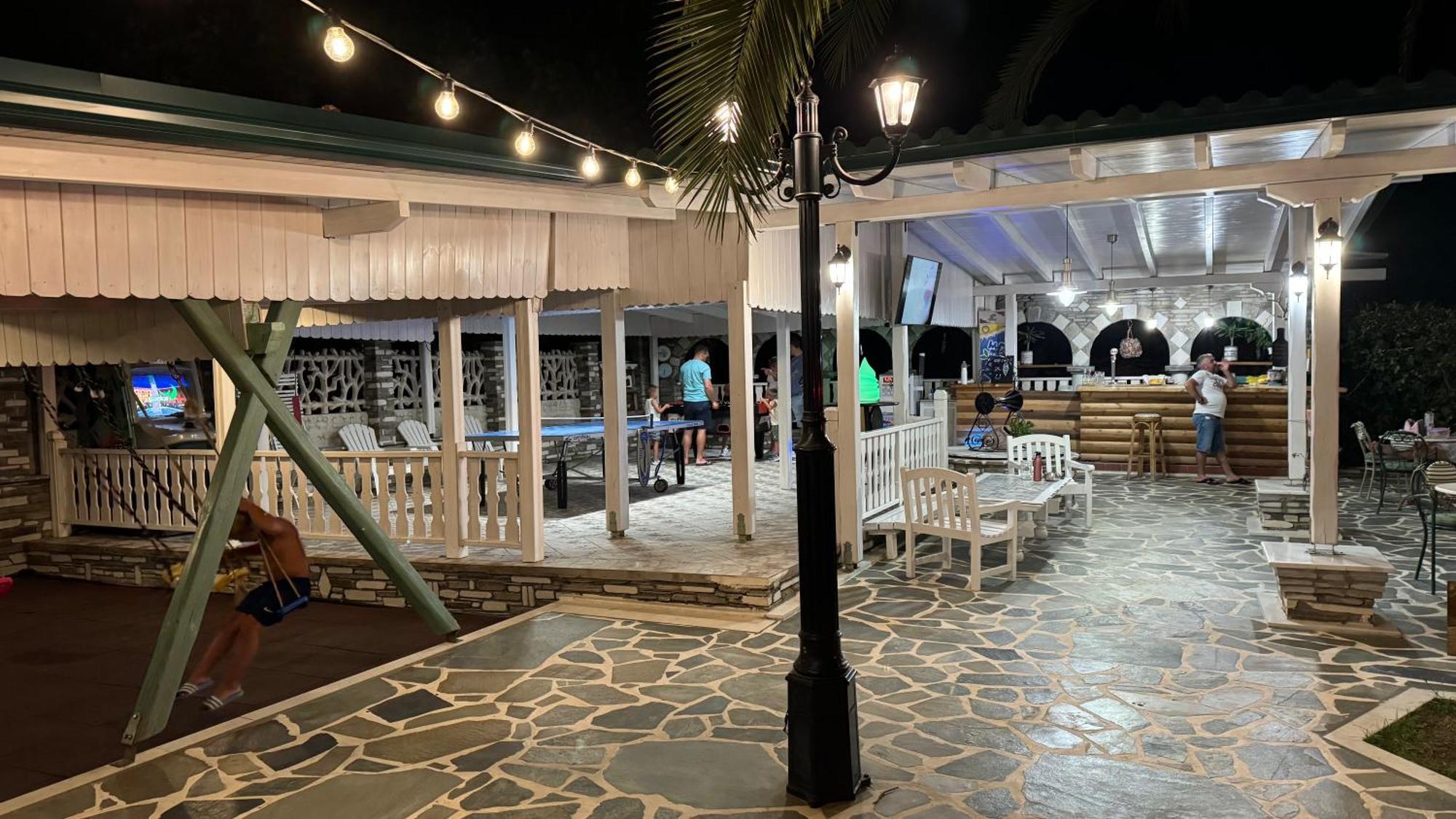 Diaporos Hotel 沃尔沃罗 外观 照片